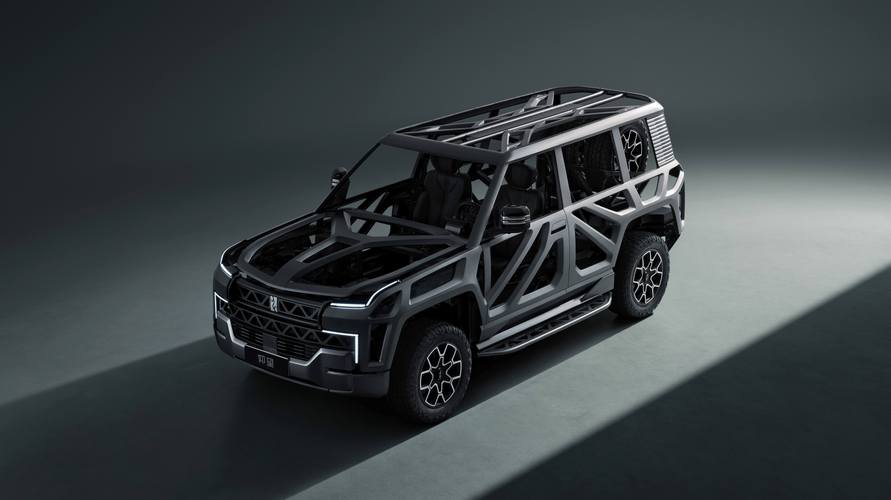 深圳224仰望U8硬派越野的科技魅力，国能汽车对传统燃油车市场的冲击